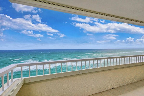 5280 N Ocean Dr #12B Riviera Beach, FL 33404