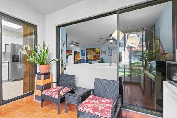 3351 Emerald Oaks Dr #103 Hollywood, FL 33021