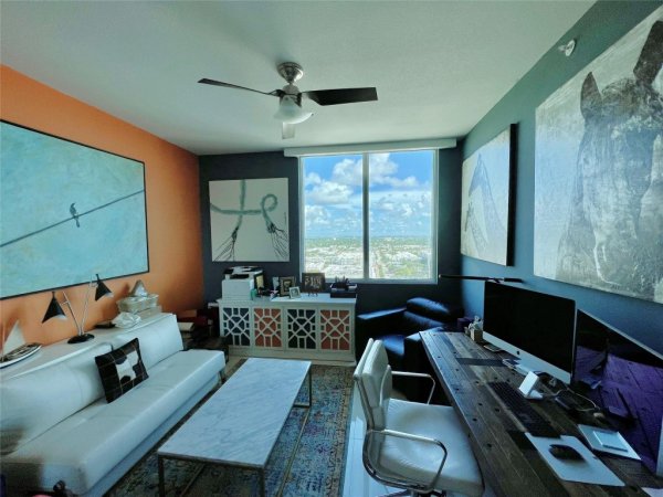 315 NE 3rd #2107 Fort Lauderdale, FL 33301