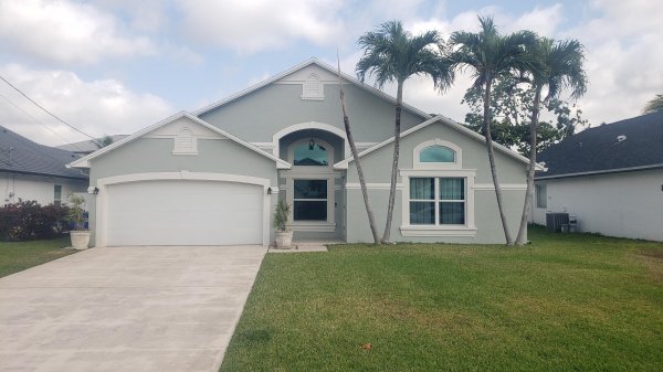 6261 Pompano St Jupiter, FL 33458