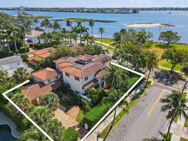 201 Avila Rd West Palm Beach, FL 33405 201 Avila Rd West Palm Beach, FL 33405