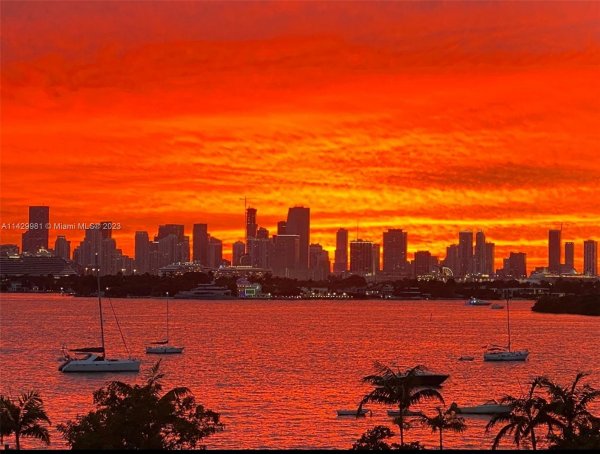 1500 Bay Rd #818S Miami Beach, FL 33139 1500 Bay Rd #818S Miami Beach, FL 33139