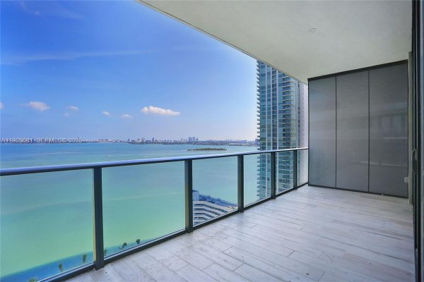480 NE 31st St #2107 Miami, FL 33137
