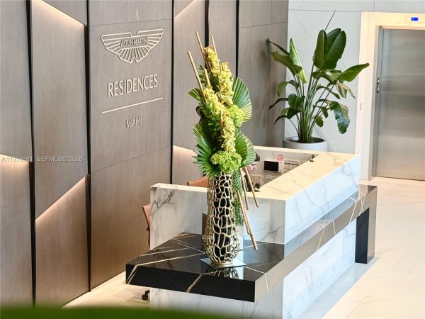 300 Biscayne Blvd Way #3608W Miami, FL 33131