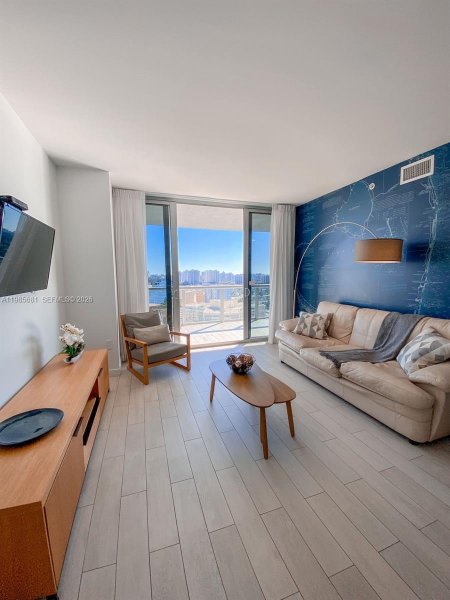 2602 E Hallandale Bch Blvd #R2405 Hallandale Beach, FL 33009