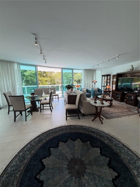 2127 Brickell Ave #502 Miami, FL 33129