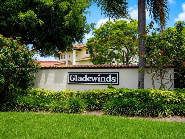 9123 SW 112th Ct Miami, FL 33176