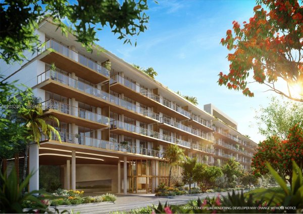 2200 Brickell #218 Miami, FL 33129