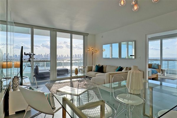 540 West Ave #2114 Miami Beach, FL 33139