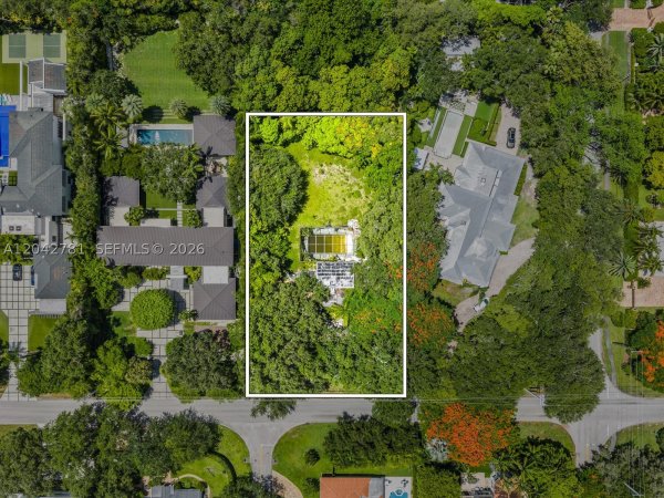 5110 SW 80th St Miami, FL 33143