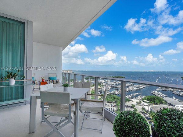 2627 S Bayshore Dr #2106 Miami, FL 33133