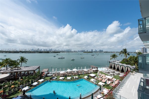 1100 West Ave #506 Miami Beach, FL 33139