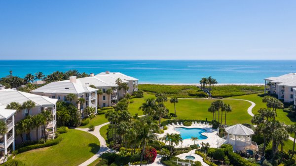 1250 W Southwinds #116 Vero Beach, FL 32963