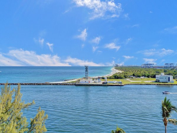 2100 S Ocean Dr #9L Fort Lauderdale, FL 33316