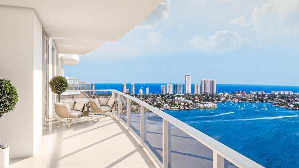 Undisclosed Address Lake Park, FL 33403