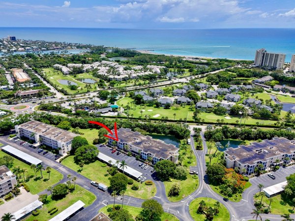 300 N Highway A1a #304 B Jupiter, FL 33477
