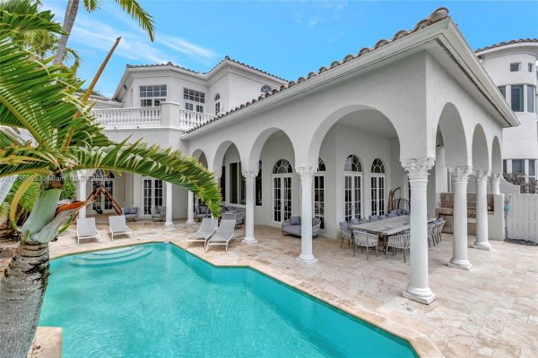 4040 Island Estates Dr Aventura, FL 33160 4040 Island Estates Dr Aventura, FL 33160