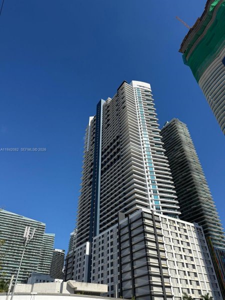 60 SW 13th St #1519 Miami, FL 33130