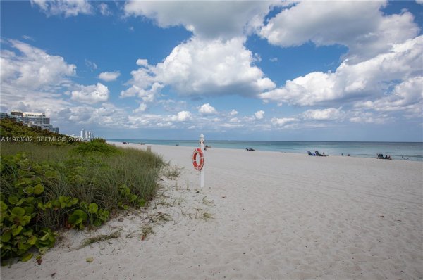 9172 NE Collins Ave #312 Surfside, FL 33154