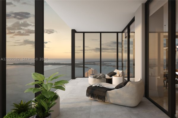 300 N Biscayne Blvd #4408 Miami, FL 33132