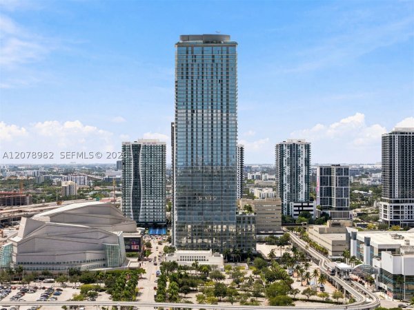 1400 Biscayne Blvd #505 Miami, FL 33132