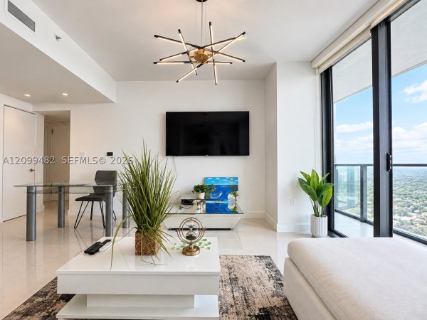 1300 S Miami Ave #3107 Miami, FL 33130