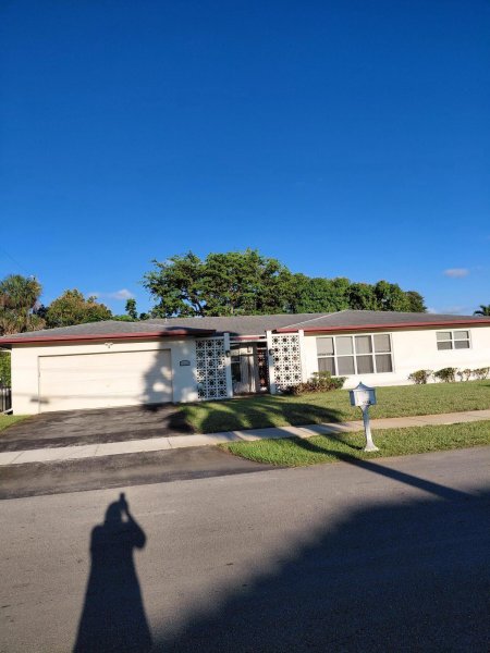 2150 NW 30th Fort Lauderdale, FL 33311