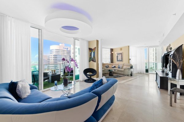 350 SE 2nd #1870 Fort Lauderdale, FL 33301