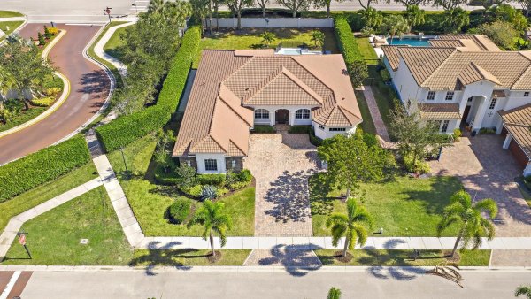 301 Rudder Cay Way Jupiter, FL 33458