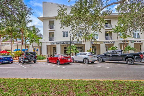 1155 Main St #216 Jupiter, FL 33458