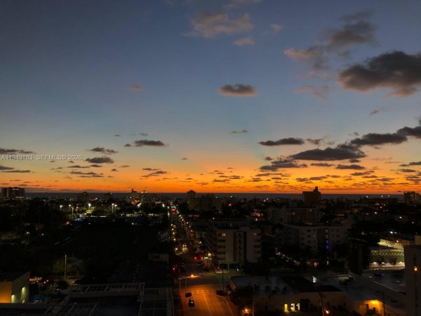 1100 West Ave #1401 Miami Beach, FL 33139