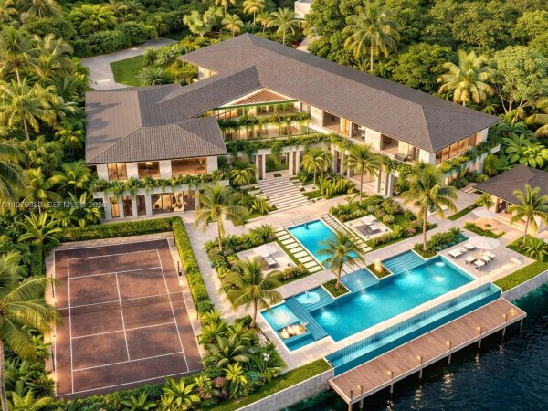 16 Palm Ave Miami Beach, FL 33139