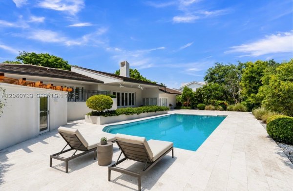 451 Ridge Rd Coral Gables, FL 33143