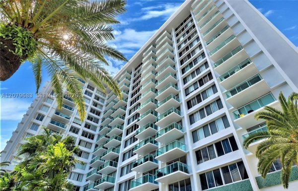 1000 West Ave #PH27 Miami Beach, FL 33139
