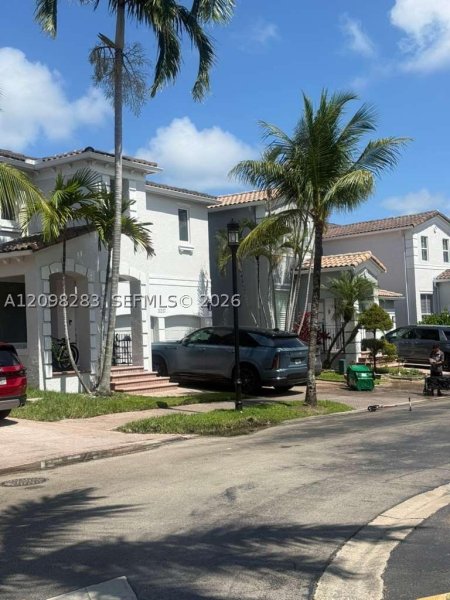 21227 NE 31st Pl Aventura, FL 33180