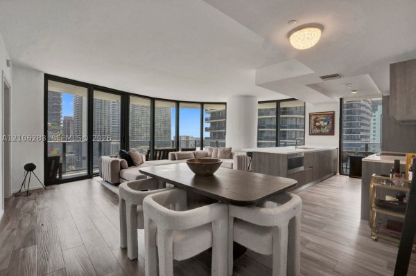 801 S Miami Ave #1801 Miami, FL 33130