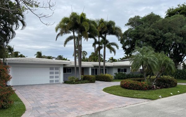 2701 NE 27th Fort Lauderdale, FL 33306