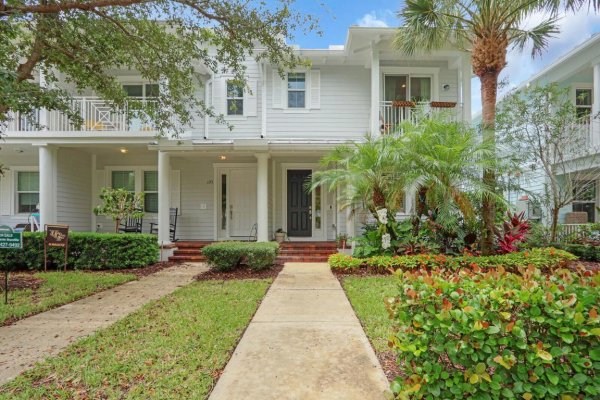 1169 E Dakota Dr Jupiter, FL 33458