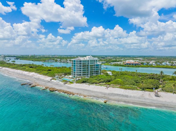 1500 S Beach #302 Tequesta, FL 33469