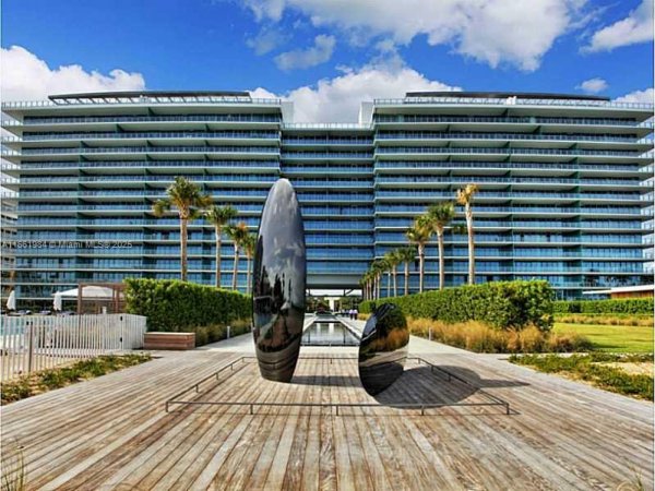 350 Ocean Dr #406N Key Biscayne, FL 33149