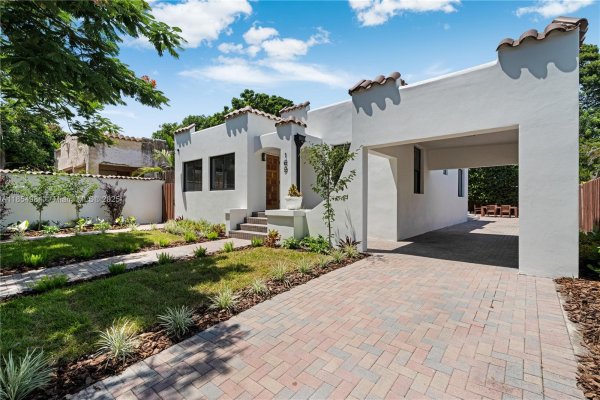 169 NE 48th St Miami, FL 33137