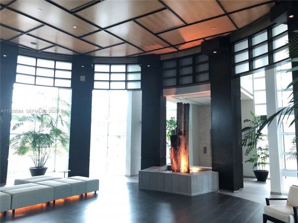 900 Brickell Key Blvd #1602 Miami, FL 33131