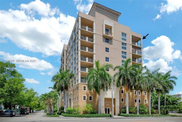 2650 SW 37th Ave #901 Miami, FL 33133