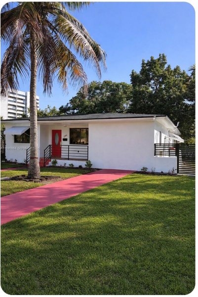 280 NE 48th Ter Miami, FL 33137