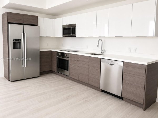 1010 SW 2nd Ave #1809 Miami, FL 33130