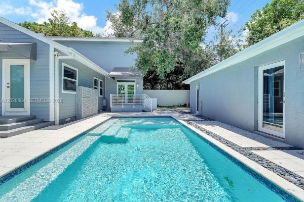 150 NE 50th Ter Miami, FL 33137