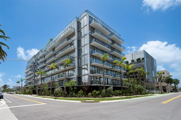 1176 97th St #502 Bay Harbor Islands, FL 33154