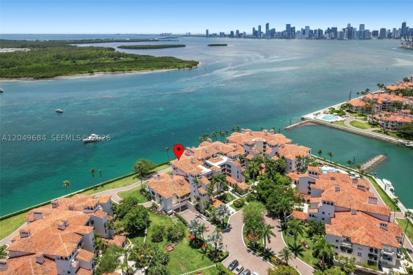 2432 Fisher Is Dr #5302 Miami Beach, FL 33109