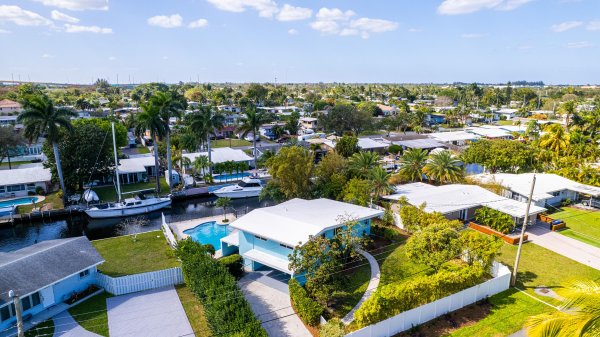 2631 Key Largo Fort Lauderdale, FL 33312