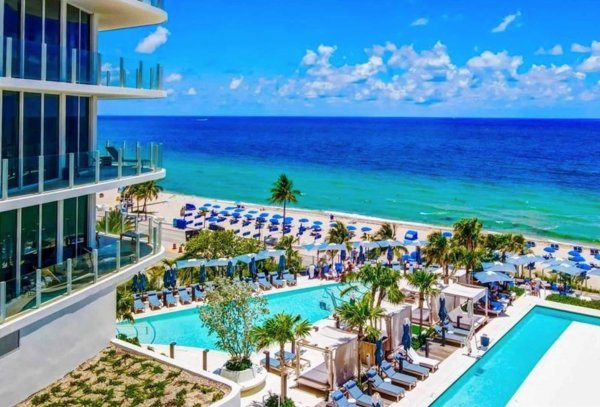 【稀少】Fine Hotels,Resorts & Spas Directory What are some hotel area recommendations near Cedar Point?